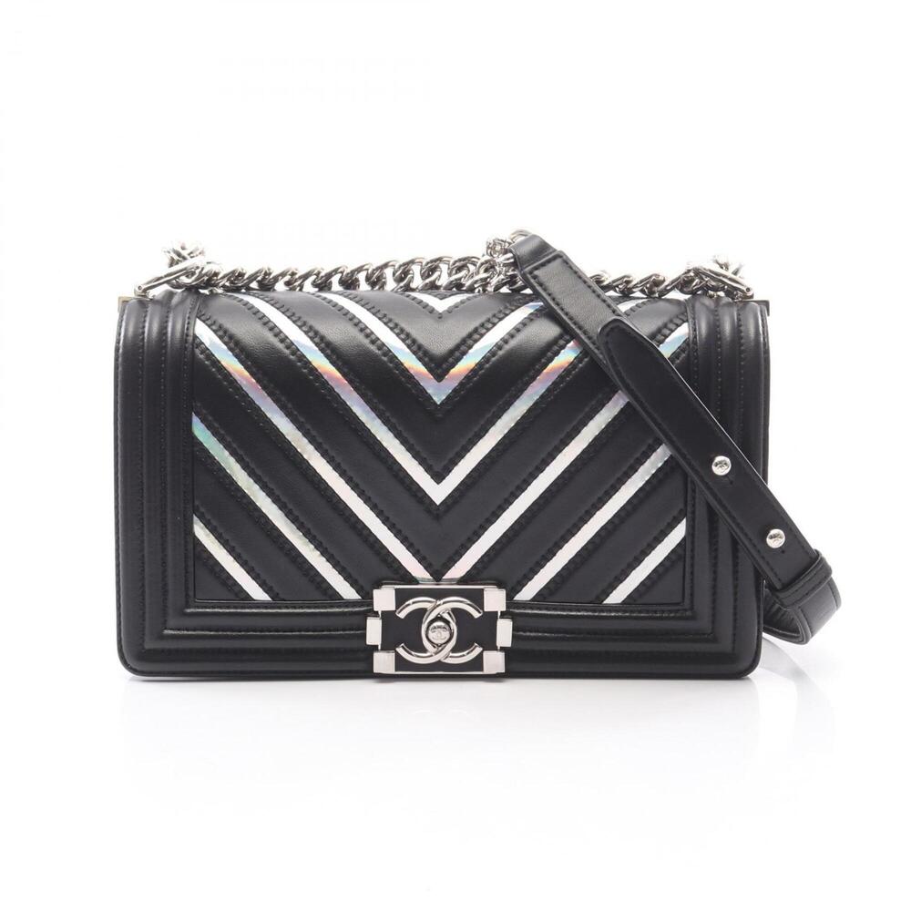 Chanel Boy V-stitch Shoulder Bag/Handbag, Lambskin Leather, Women's, Black/Si...